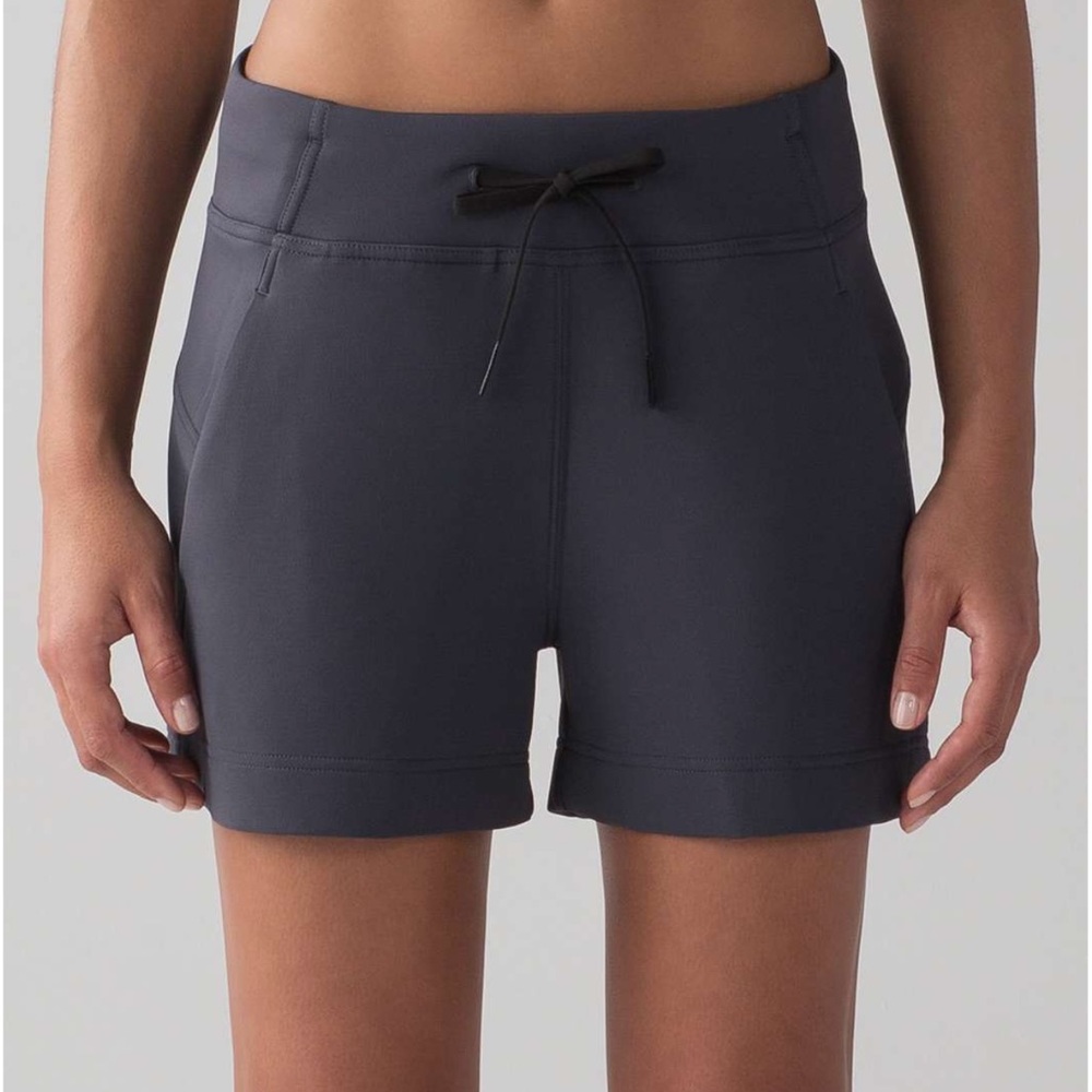 Lululemon In-Form Short - Picture 3 of 5